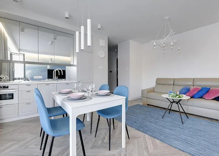 Апартаменти Grand - Indygo Okrzei *